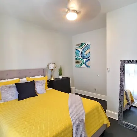 Room For Rent In Apartment Hartford Exterior photo
