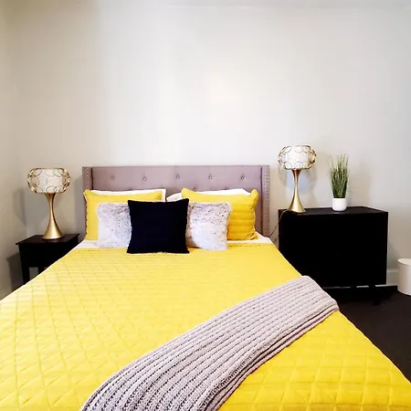 Room For Rent In Apartment Hartford Exterior photo