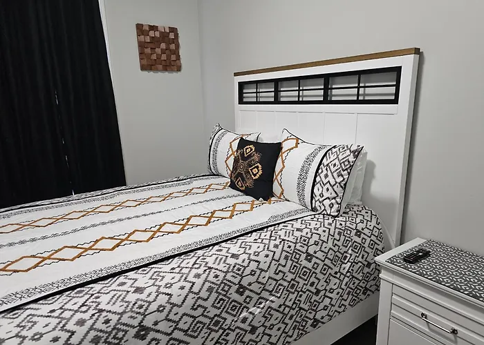 Room For Rent In Apartment