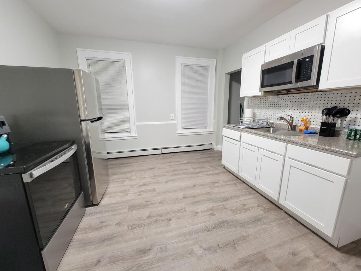 For Rent In * Hartford